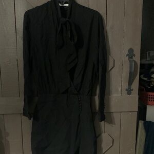 Chic Long Sleeve Black Dress